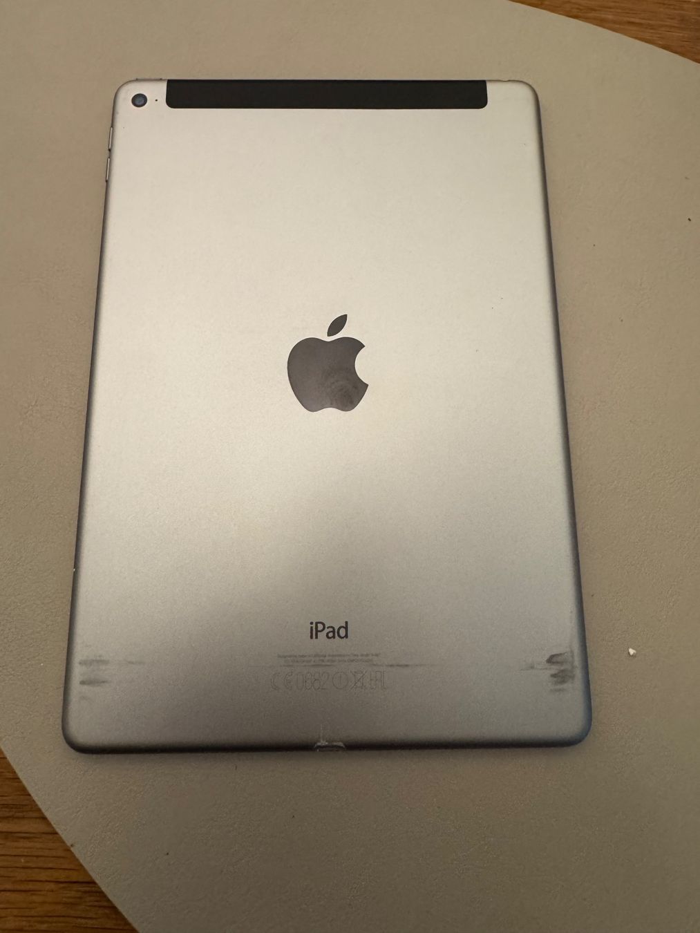 Apple Tablet PC: iPad Air 2 – Difettoso da Adliswil venduto da Busys 2