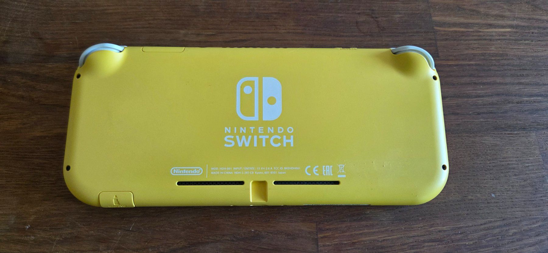 Nintendo Konsolen: Nintendo Switch Lite – Gebraucht aus Winterthur von Mikuraj 2