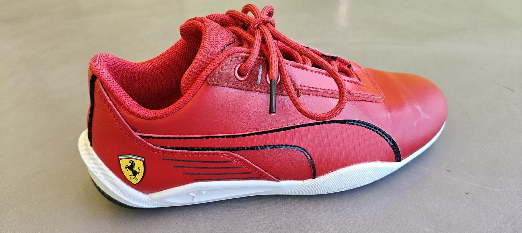 Puma Schuhe für Jungen: baskets Puma Ferrari enfant – Gebraucht aus Fontenais von Tigrou_81