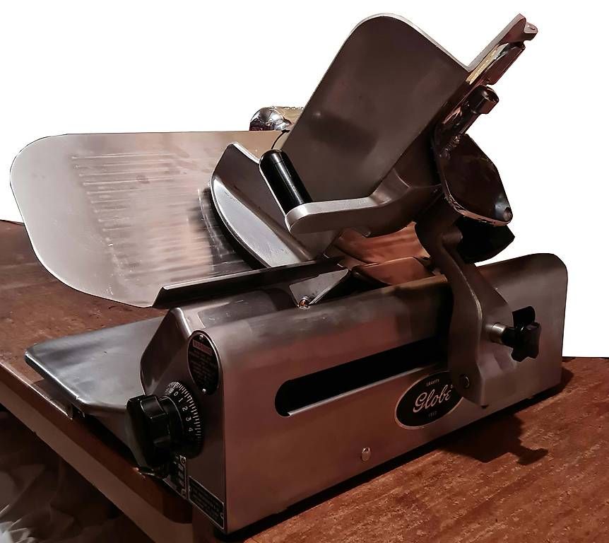 Cuisines complètes: Trancheuse professionnelle – D'occasion à  par  2