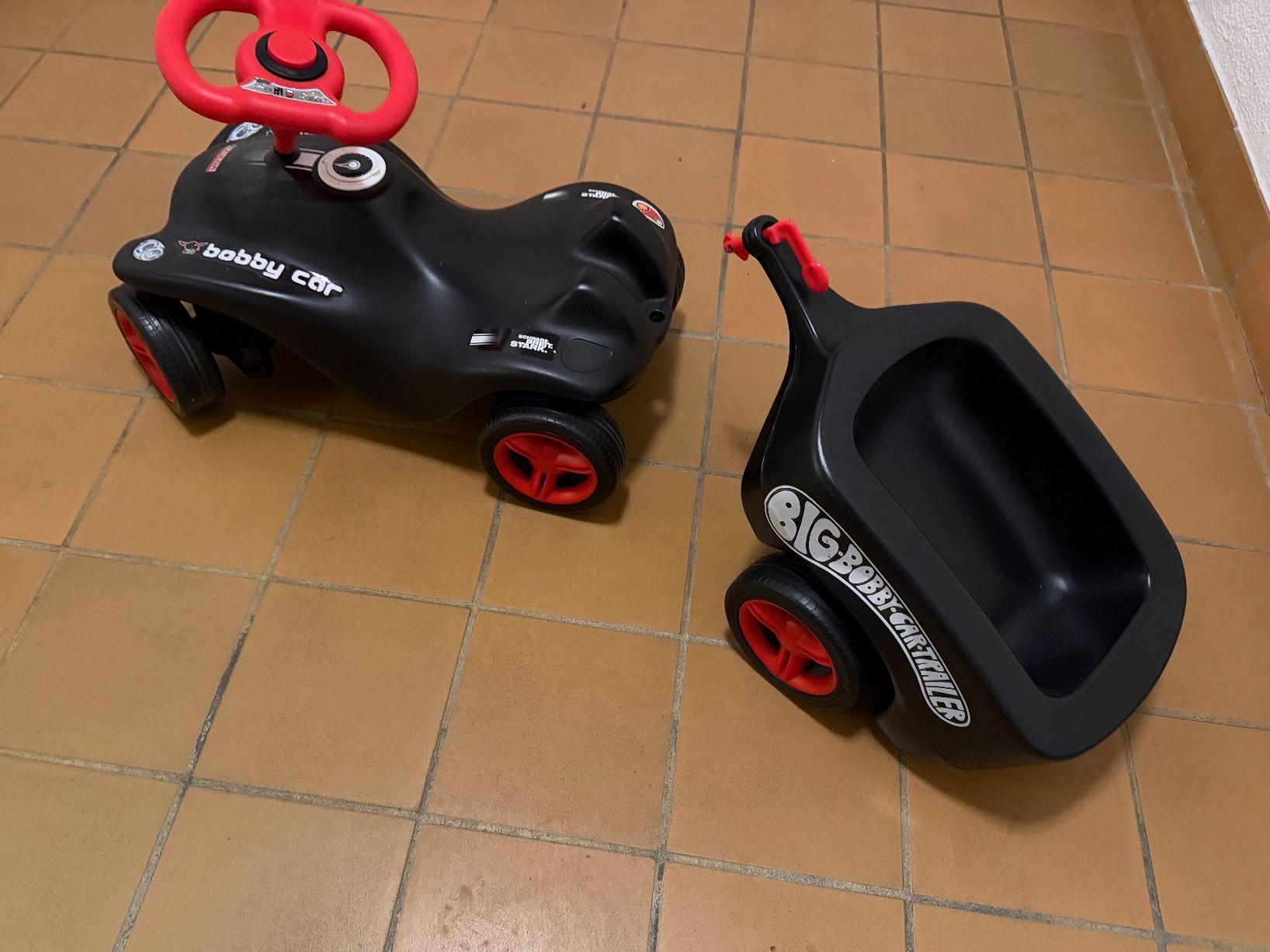 Fahrzeuge für Kinder: Bobby Cart mit Anhänger – Gebraucht aus Zollikon von Cwoody 4