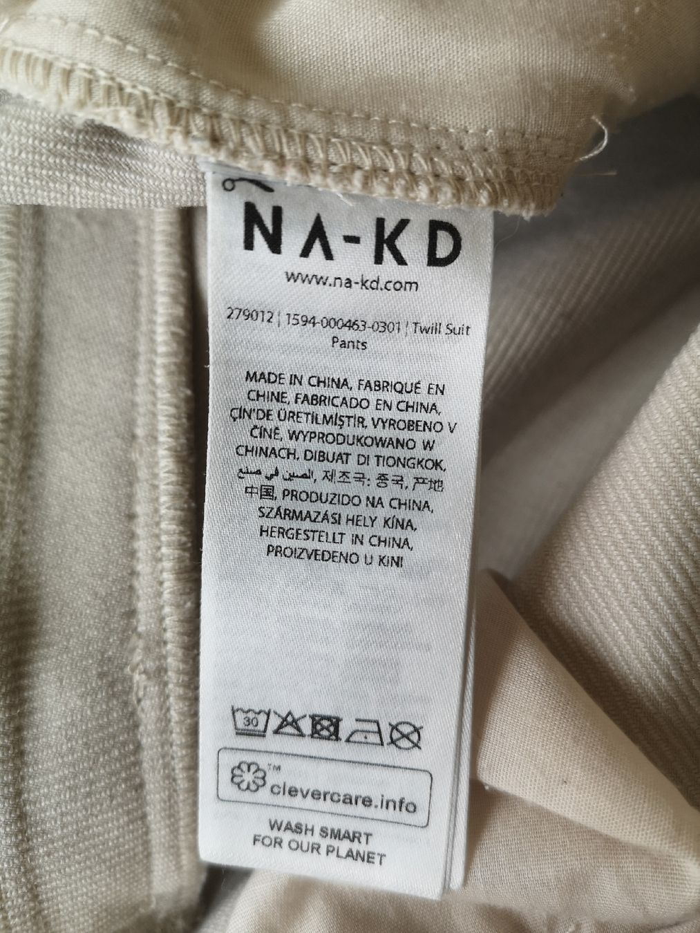 Hosen: Off white pants straight leg 36 NA-KD – Gebraucht aus Uster von b4x_ric 3