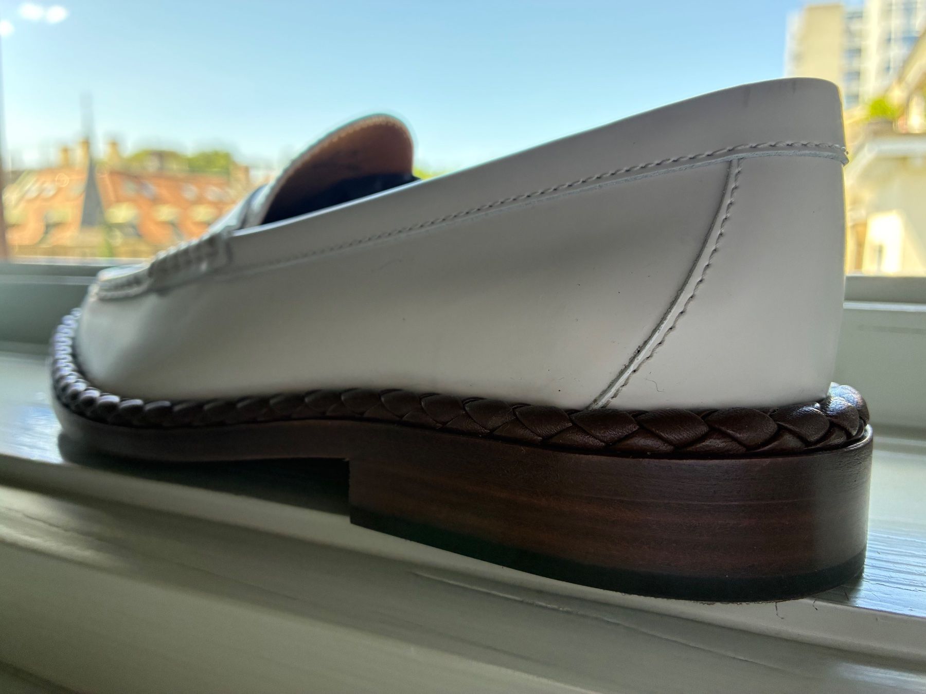 Tod'S Scarpe da donna: TOD'S  Leather Almond-Toe Loafers – Nuovo (secondo la descrizione) da Zürich venduto da DrODrMo 3
