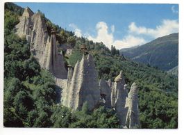EUSEIGNE Les pyramides