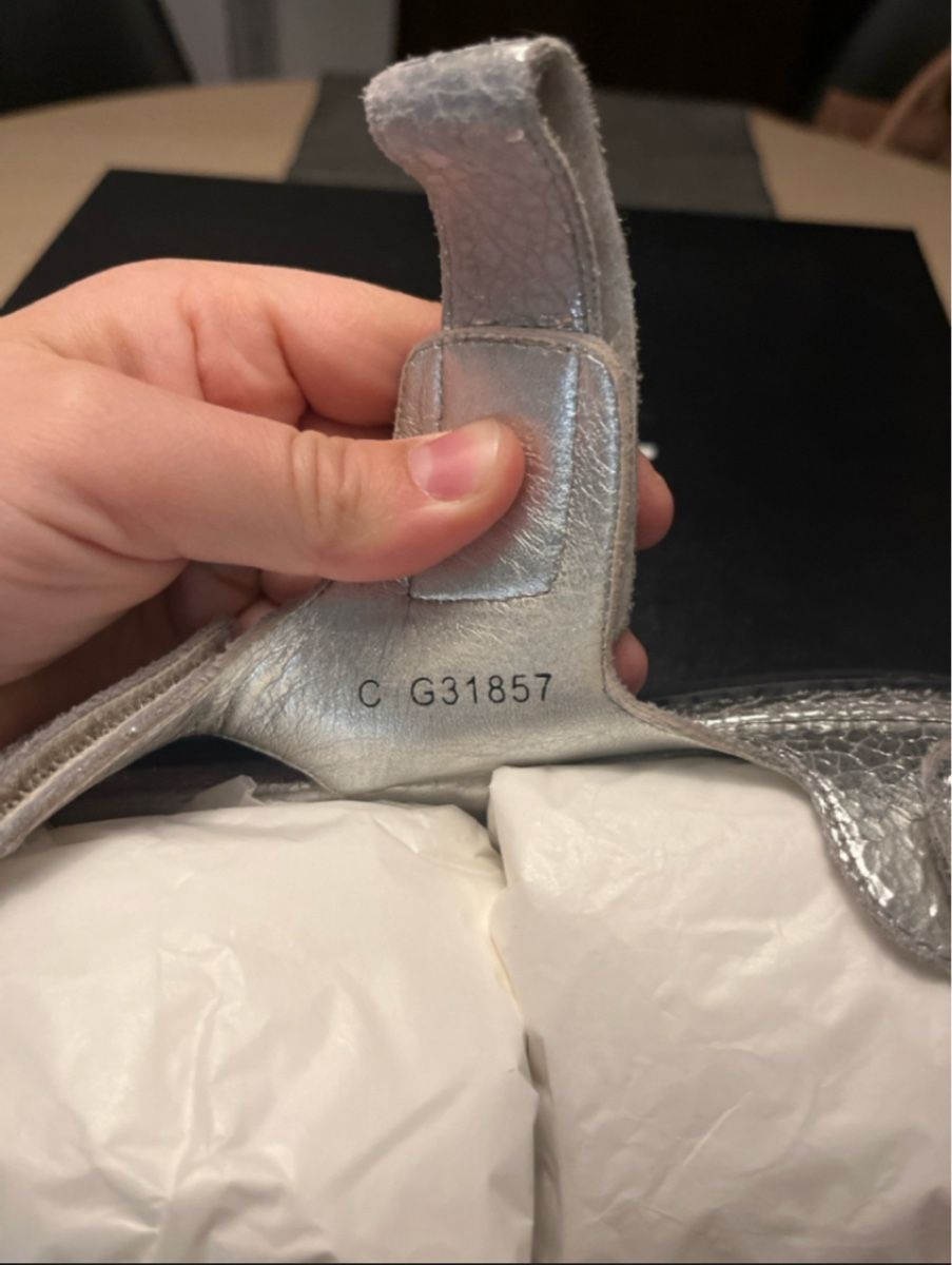 Chanel Scarpe da uomo: Chanel Dad sandals – Usato da Gebenstorf venduto da AA2015 5