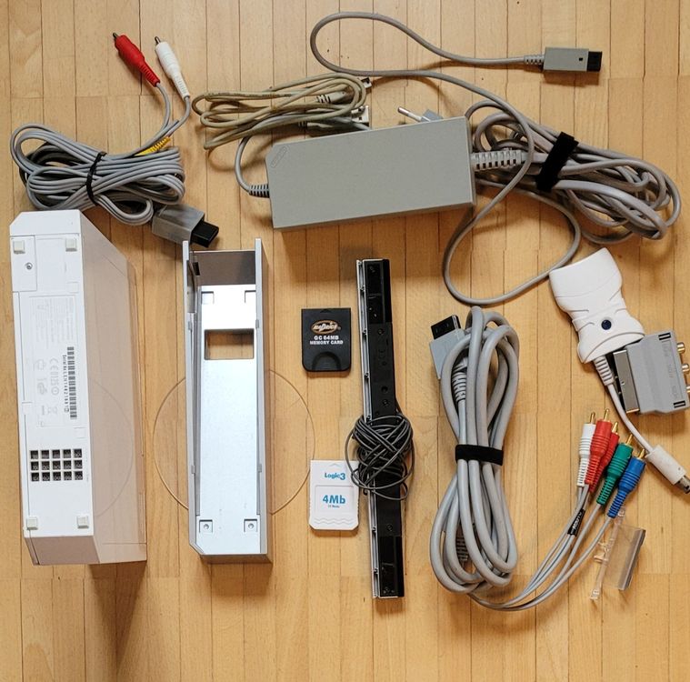 Wii Konsole mit viel Zubehör: Balance Board, Spiele, etc. 2