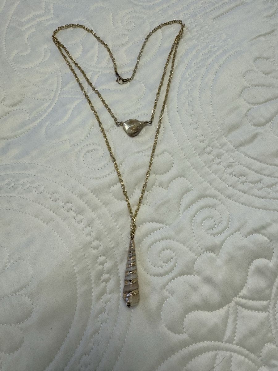 Catenine: SCHICKE KETTE MIT PERLMUT – Usato da Steinhausen venduto da Mimirose114 2