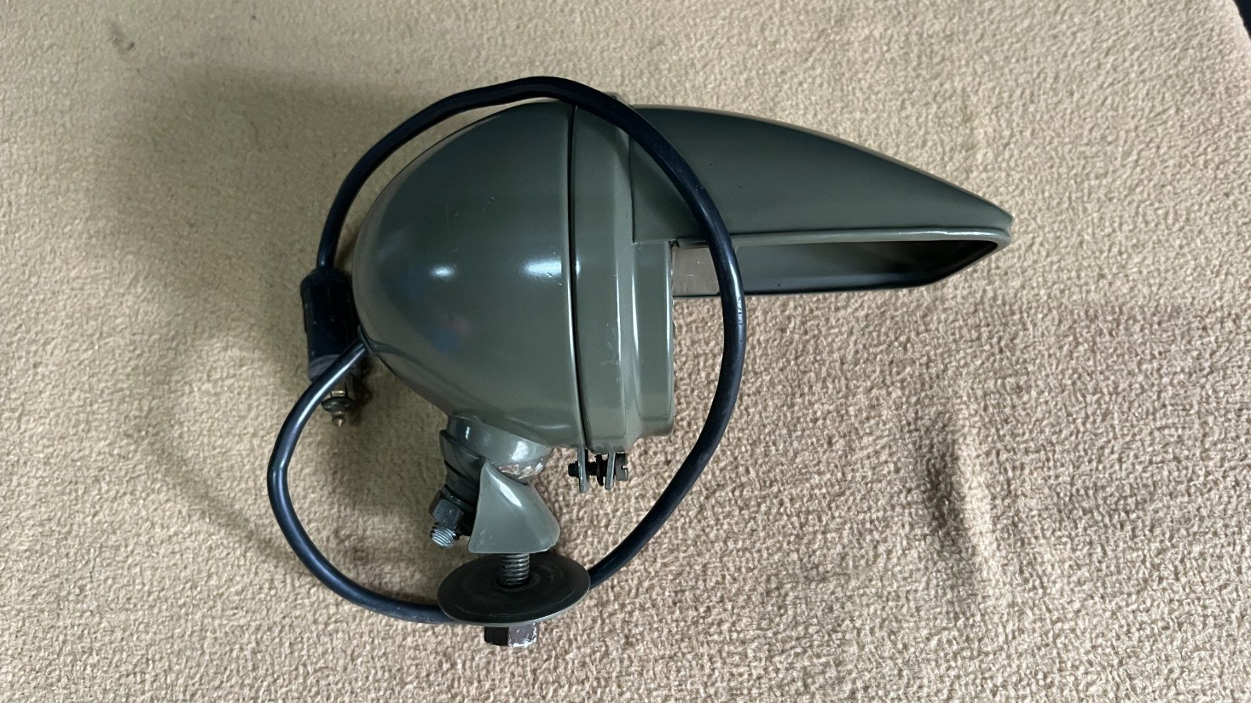 Fari: Tarnlampe 1966 Land Rover – Usato da Niederbipp venduto da Wcobra