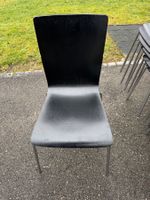 Stuhl stapelbar