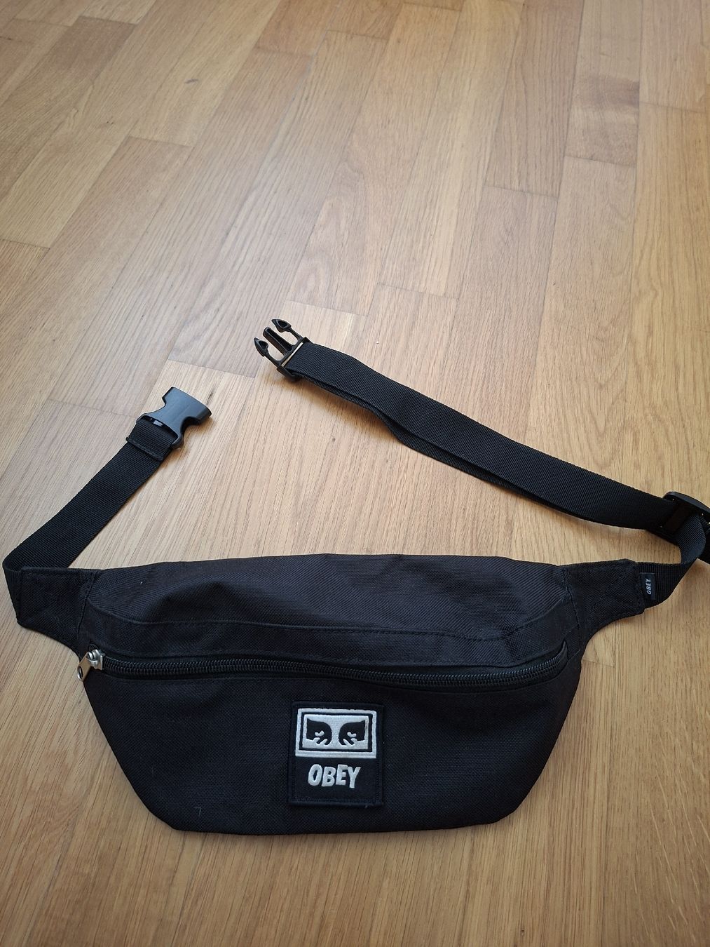 Sacs: OBEY BAUCHTASCHE – D'occasion à Winterthur par mape.josi