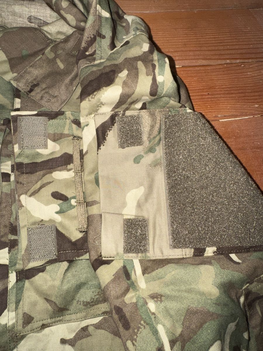 Uniformes: Warm weather combat jacket MTP – D'occasion à Kirchberg BE par tim_gct2 1