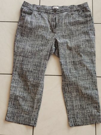 Damen 7/8 Hose kj BRAND Grösse 48 gemustert guter Zustand