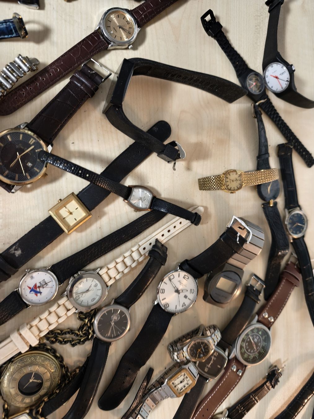 Orologi: Armbanduhr lot – Usato da Kreuzlingen venduto da dad_9x7b 2