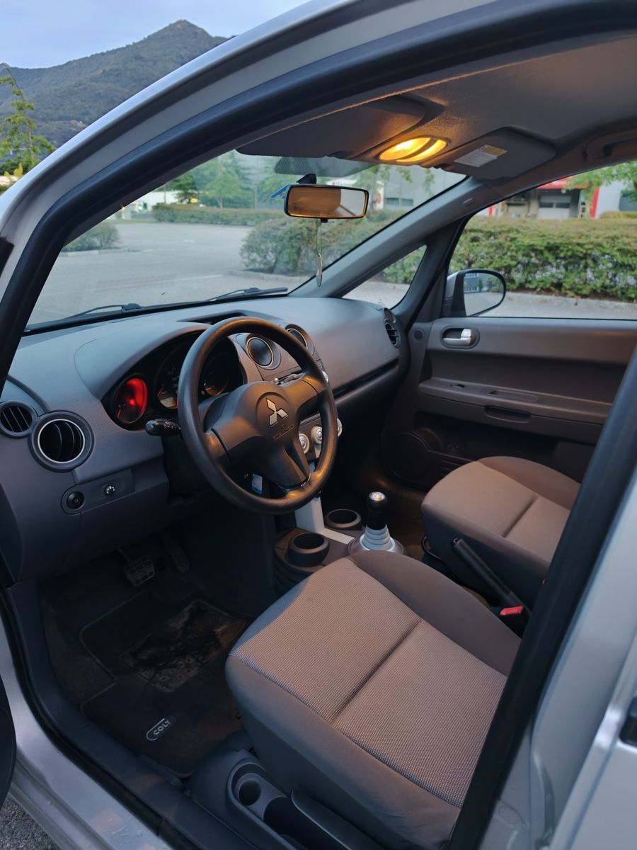 Mitsubishi Automobili: Mitsubishi Colt 1.5 Automatik – Usato da S. Antonino venduto da Arthur686 3