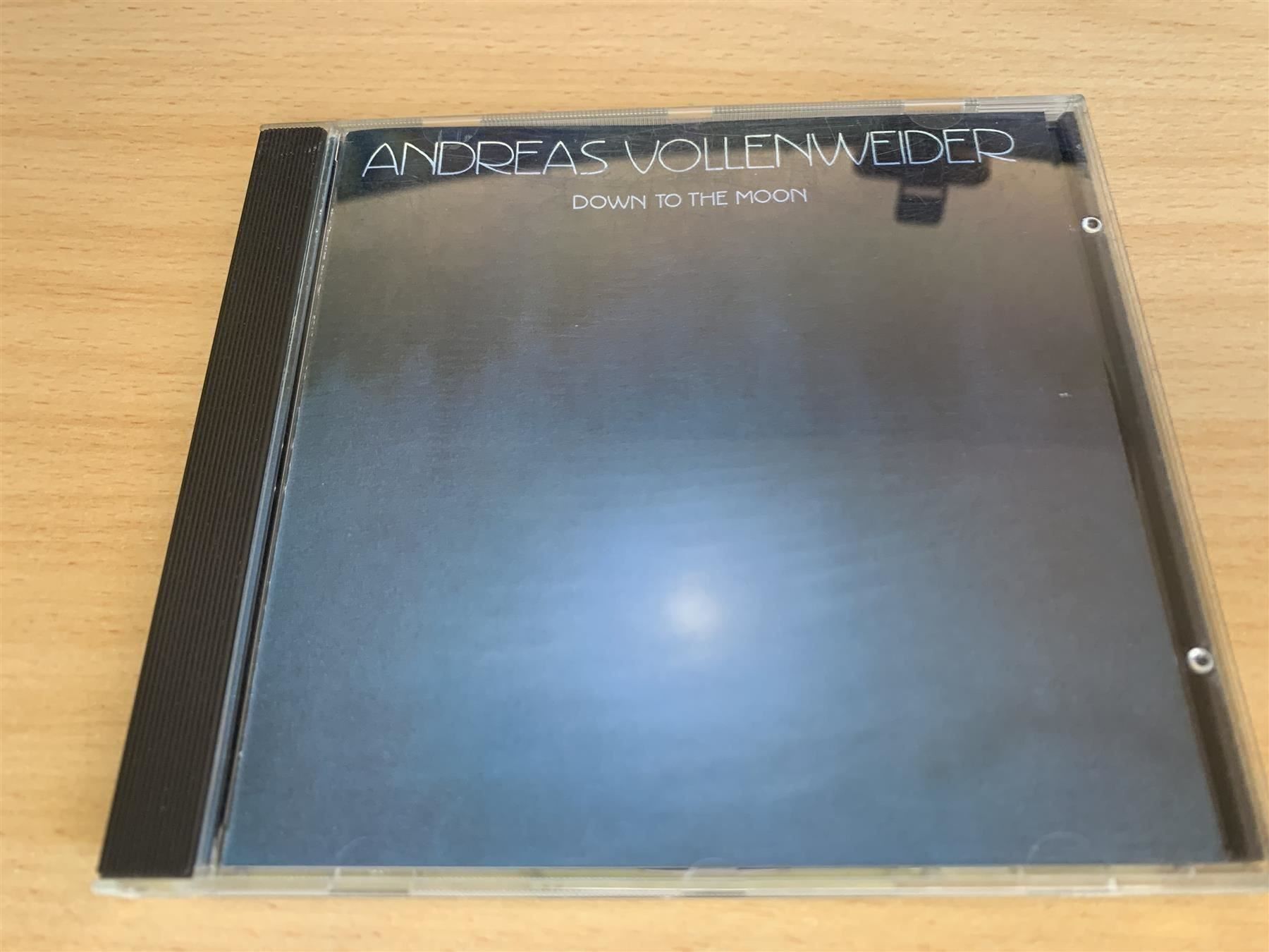 CD: Andreas Vollenweider – Down To The Moon – Usato da Rikon im Tösstal venduto da Alpenmutz