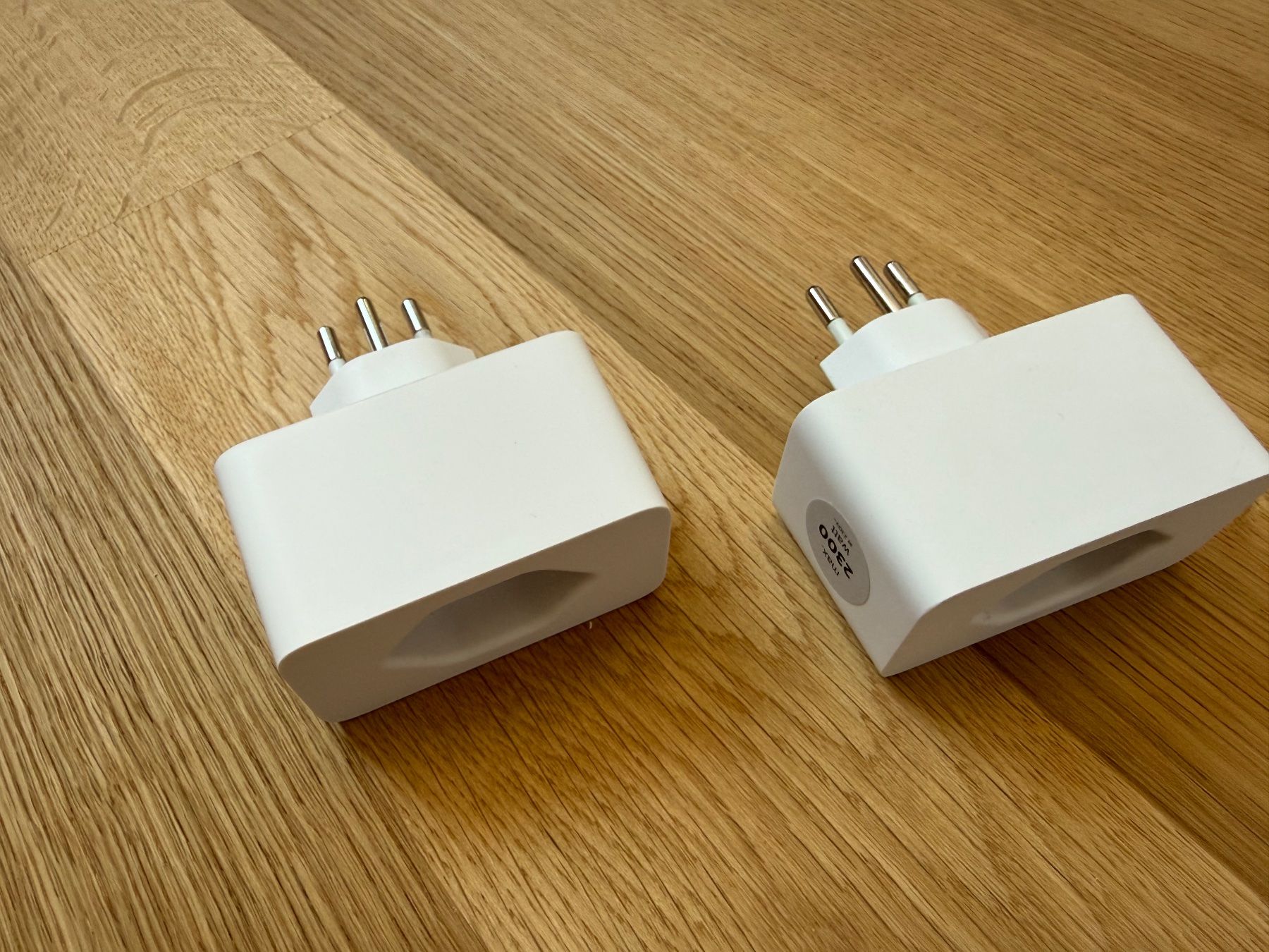 Fiches d'alim.: Hue Smart Plug (2 Stück) – D'occasion à Dietikon par JamaisVu. 2