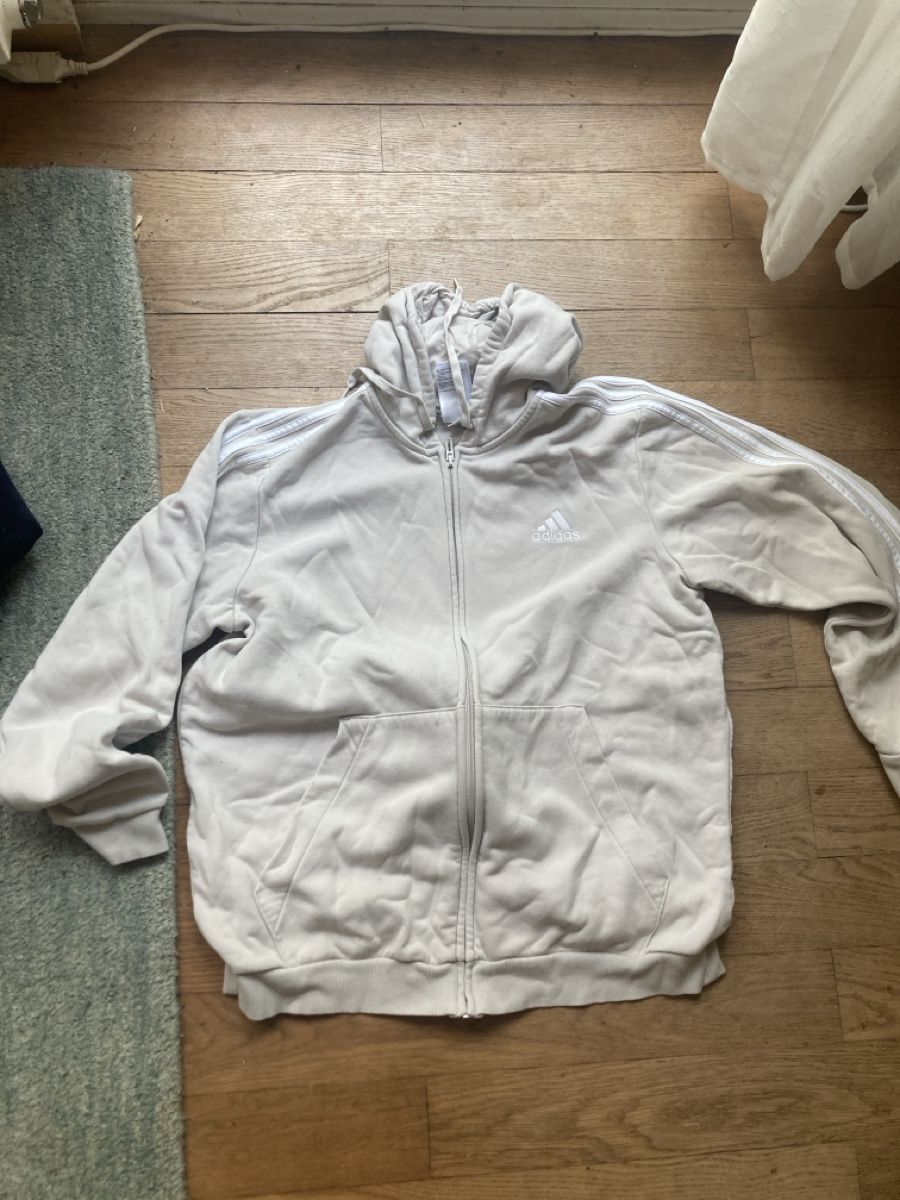 Adidas Giacche: Kapuzenjacke Adidas xl beige – Usato da Basel venduto da Nomagusa 1
