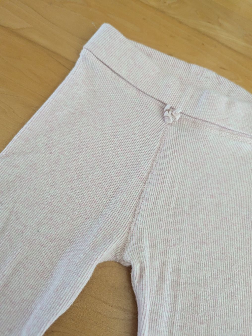H&M Pantaloni: Leggings Mädchen rosa, gr. 80 – Usato da Uster venduto da petches 3