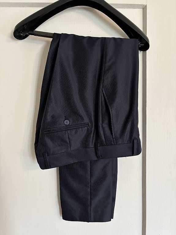 Completi: Costume de mariage trois pièces taille 46 – Usato da Neyruz FR venduto da papillon710 1