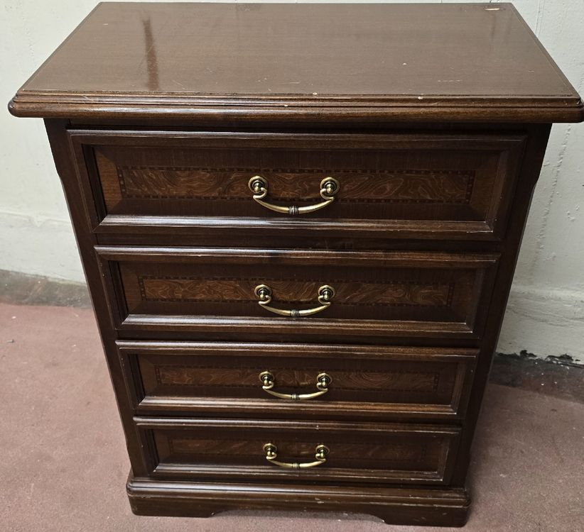 Antiker Kommode SELVA/Buffet aus Holz mit vier Türen! (Gebraucht) in ...