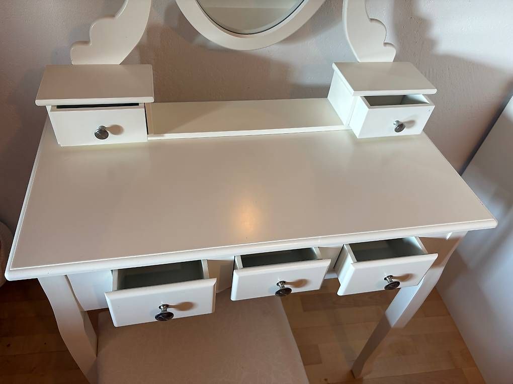 Tavoli da trucco: Schminktisch inkl. Hocker Weiss – Usato da allschwil venduto da sophie141208 1
