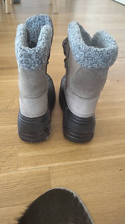 Scarpe da donna: Winterstiefel Gr. 38 – Usato da Aarwangen venduto da ThierrySchaer98