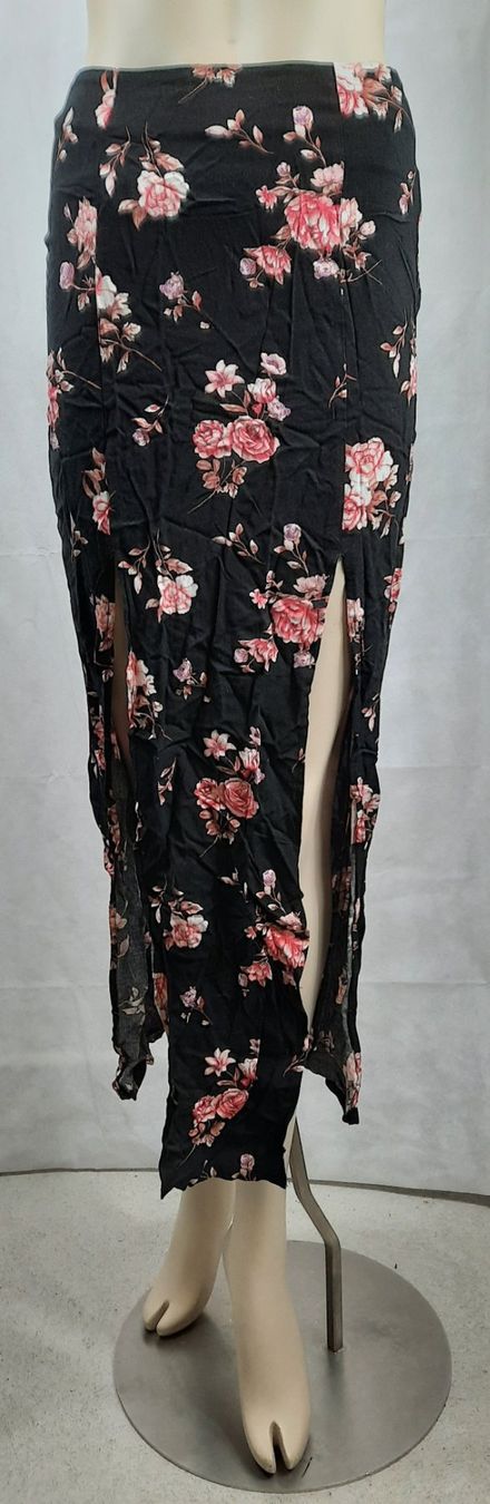 Gonne: FOREVER 21 Schöne Floral Patch Slit Maxi Rock Gr. S – Nuovo (secondo la descrizione) da Seuzach venduto da VT-Collections2
