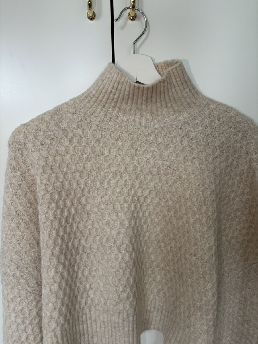 Zara Pullover & Sweatshirts: Zara Pullover beige mit Rückenausschnitt Grösse M – Neu (gemäss Beschreibung) aus Tann von Dina.q