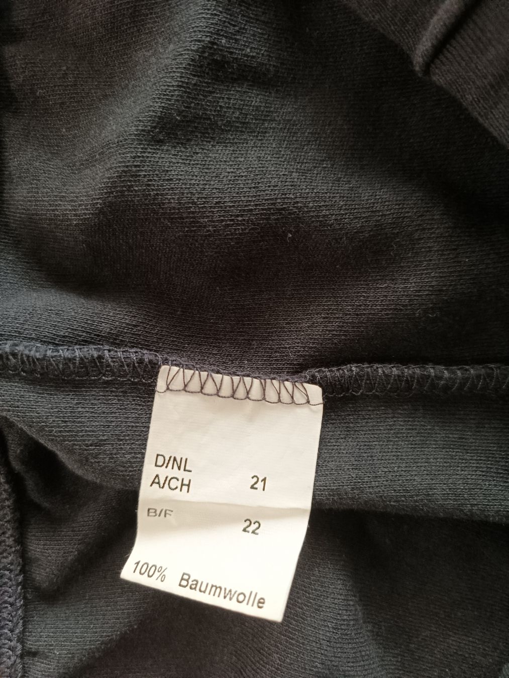 Pantaloni: Sommer/Freizeithose M/L – Usato da Bätterkinden venduto da Elefantenzoo 2