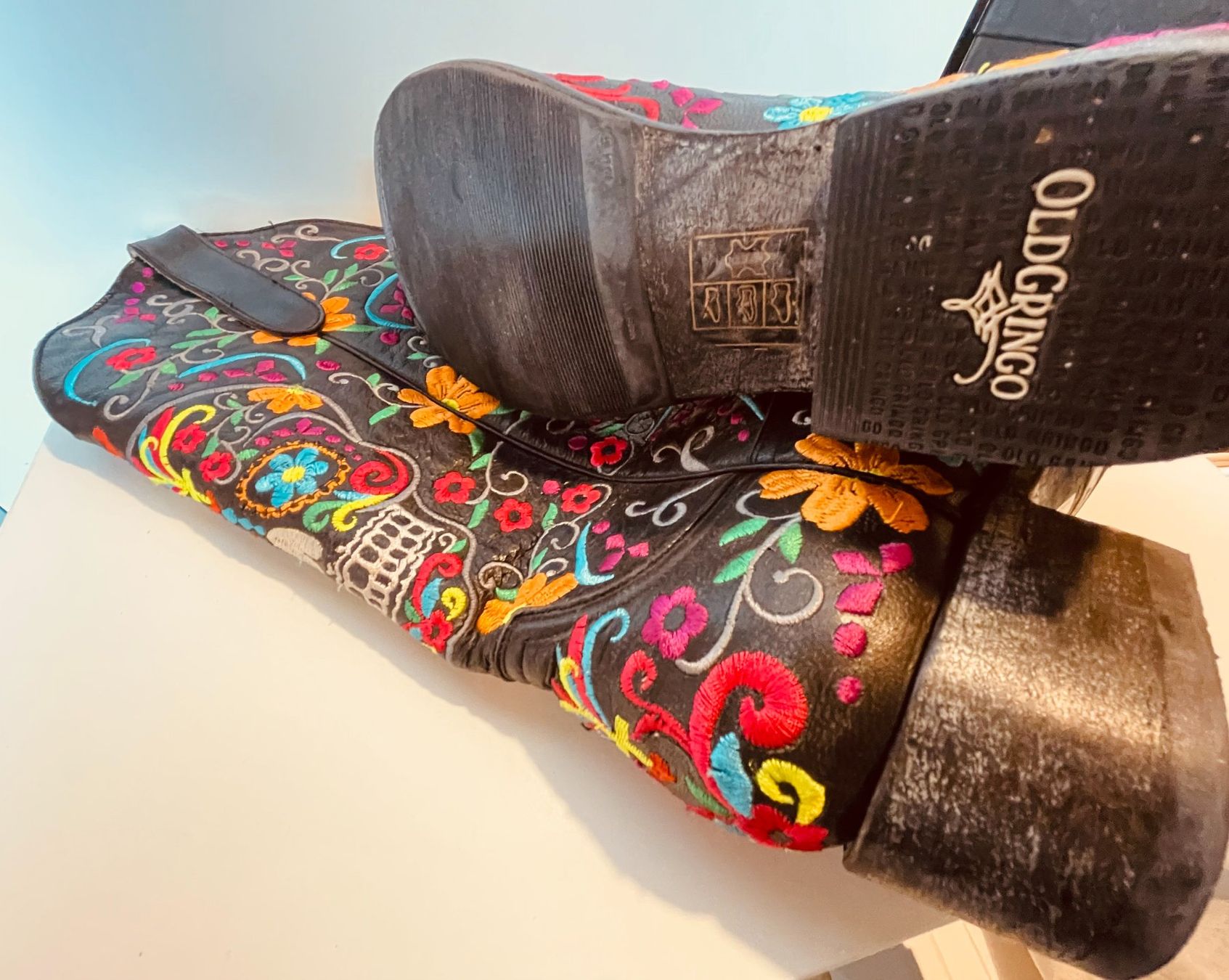 Bally Scarpe da donna: MEXICANA bottes noir brodée "Frida" 38 – Nuovo (secondo la descrizione) da Sugnens venduto da 555madison 4