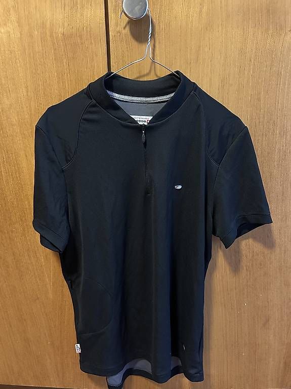 T-shirt: Assos After Ride Shirt, size L – Usato da Tremona venduto da NYC1978