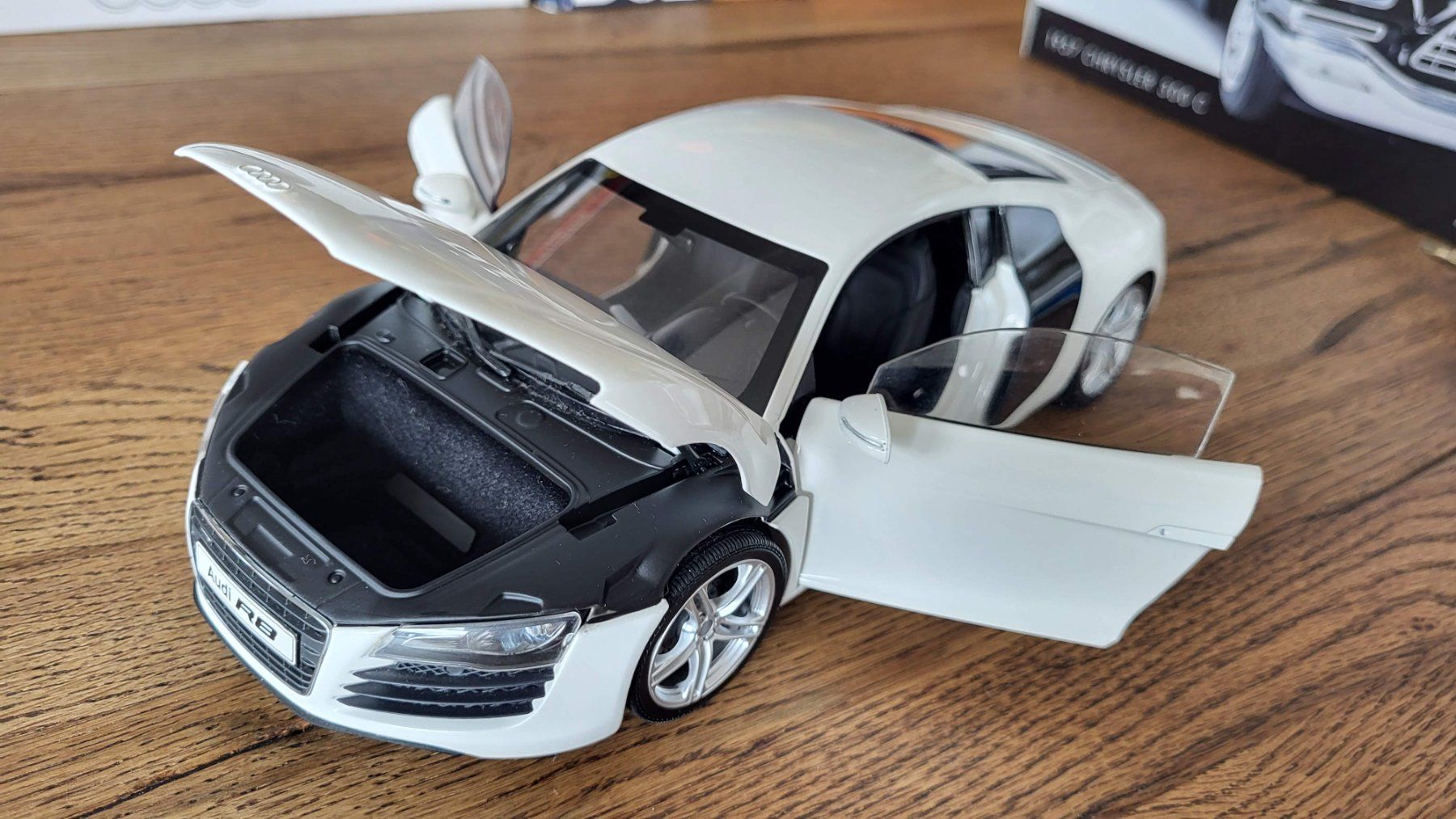 Kyosho Modellini d'auto: Audi R8 1:18 Kyosho – Usato da Rothrist venduto da Juana5 7