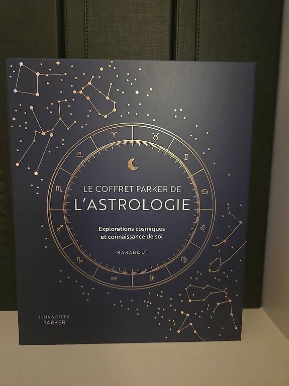 Libri: Coffret sur l'astrologie – Usato da Vérossaz venduto da fla_hy7g