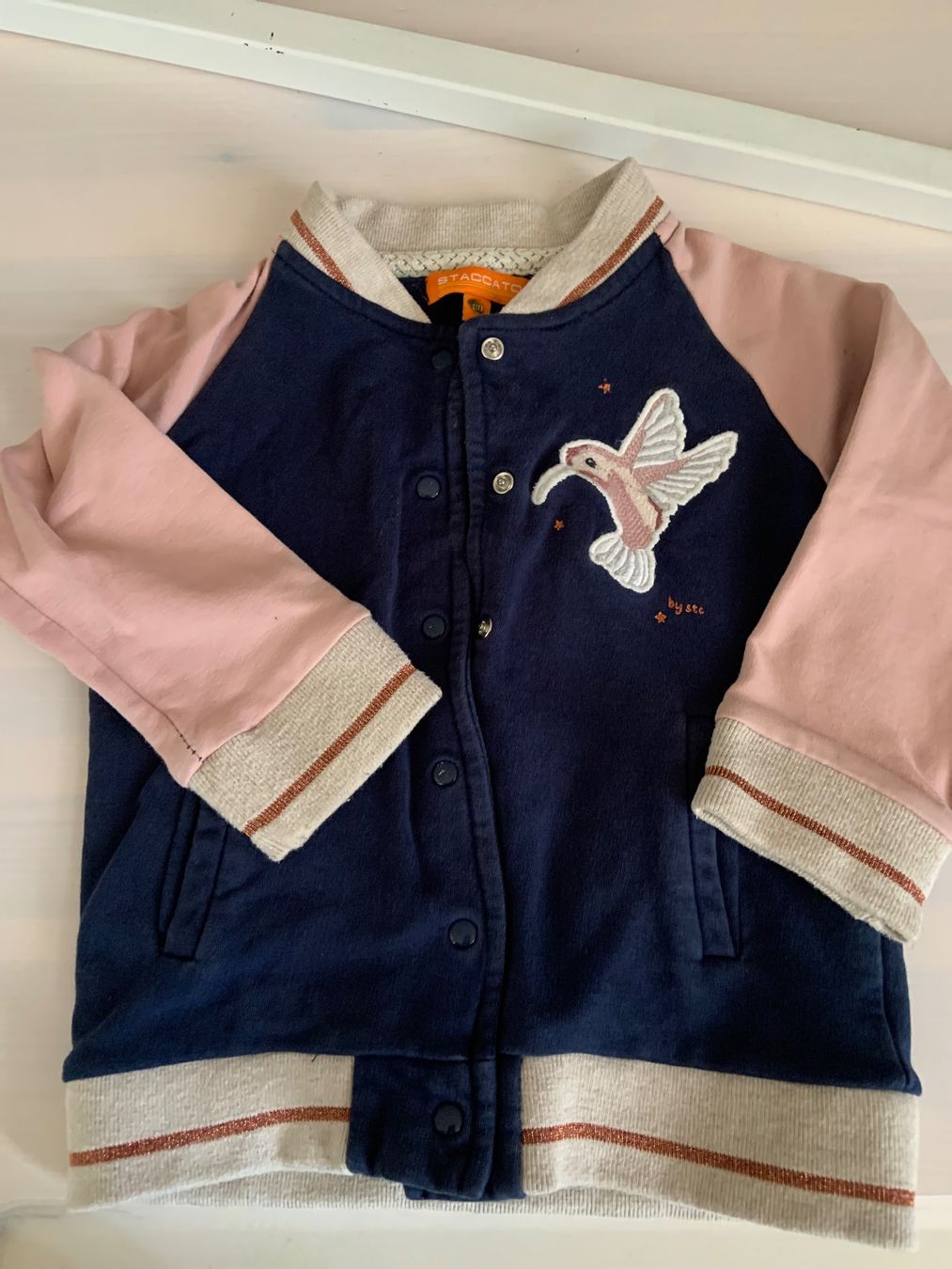 Vestes & Manteaux: Collegejacke Mädchen 80 – D'occasion à Birmensdorf ZH par maca8485