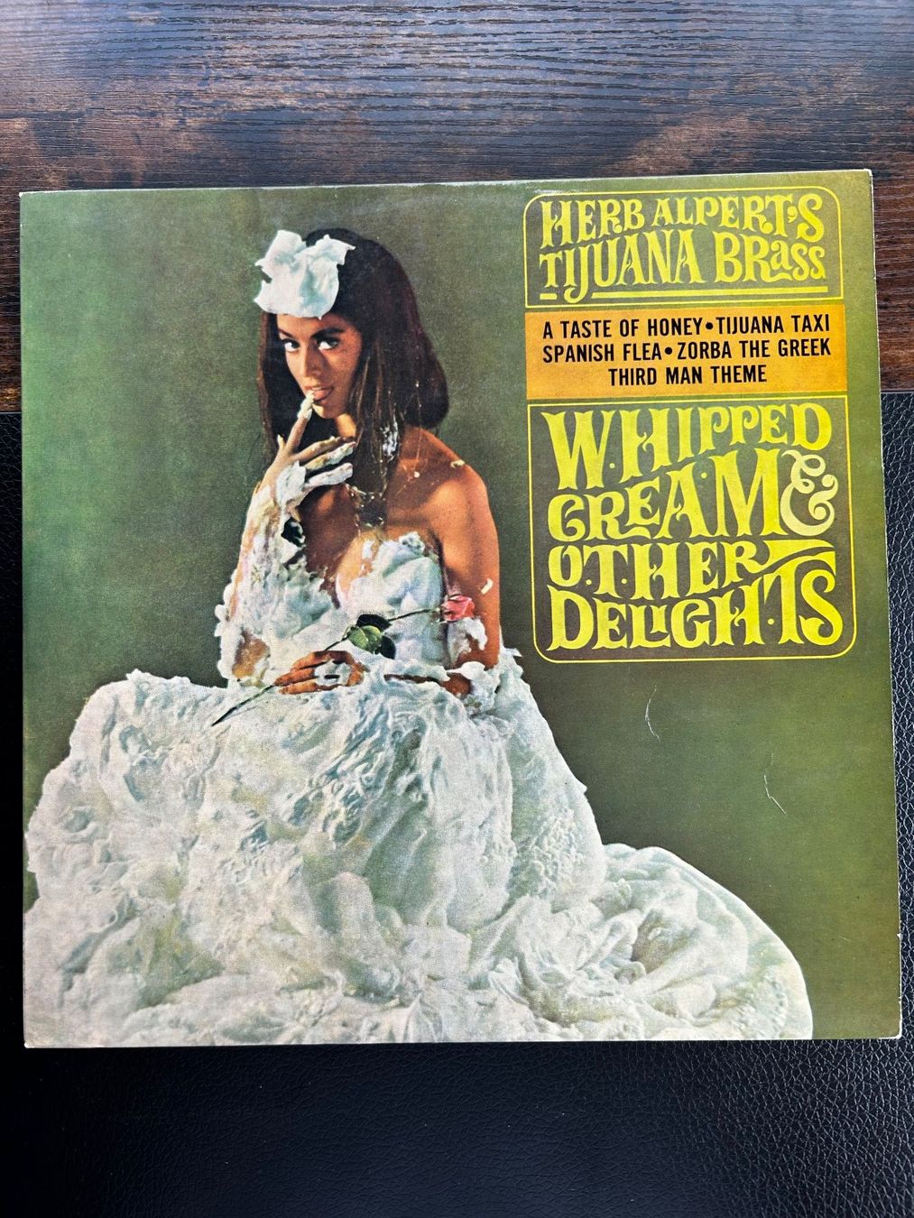 Dischi in vinile: Herb Alpert Tijuana Brass - Whipped Cream - Vinyle Rare – Usato da Steckborn venduto da DavidLM