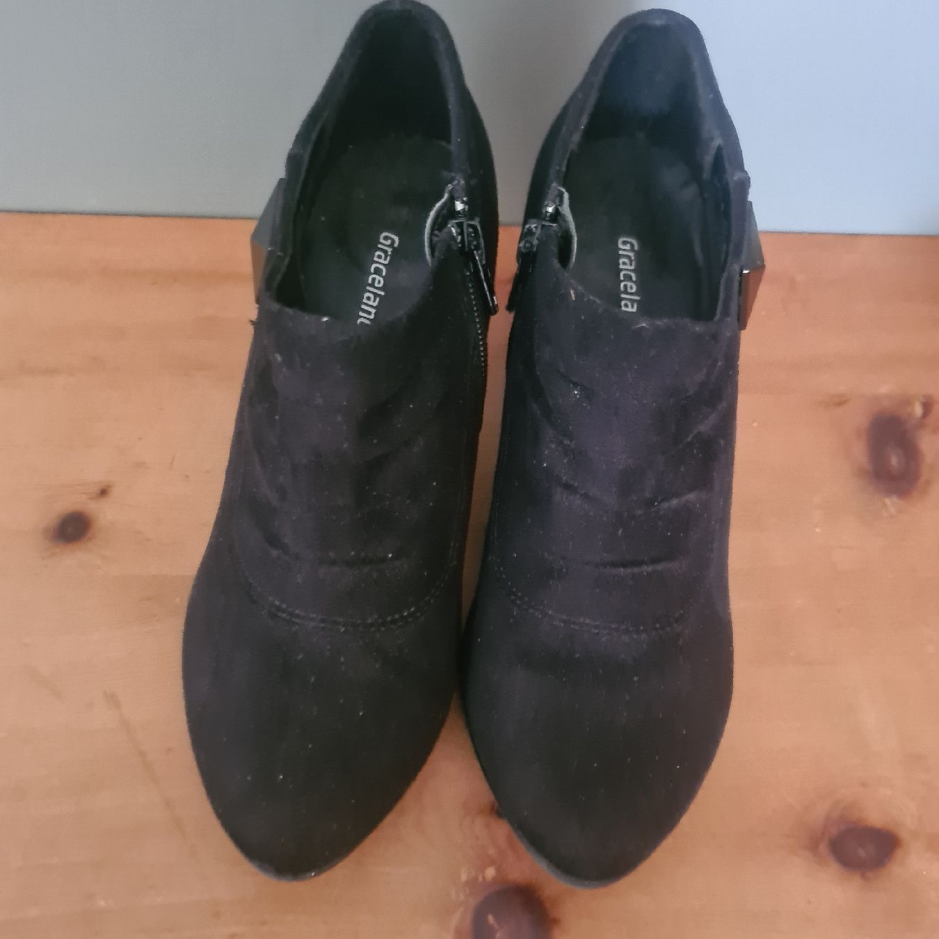 Graceland Scarpe da donna: Absatz - Stiefelette Gr. 35  – Usato da Steinen venduto da turbogeiss99 3