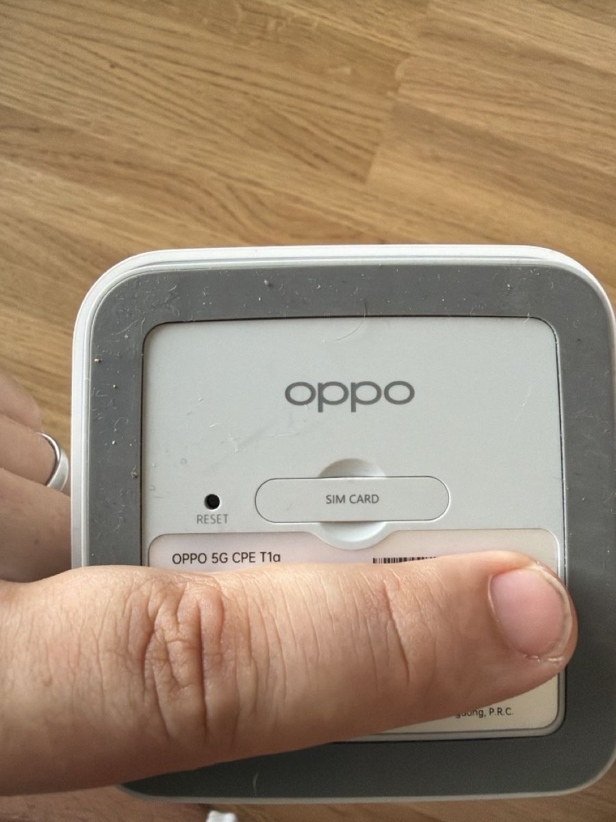 Oppo Modems & Routeurs: Oppo 5G CPR T1a SIM Router – D'occasion à Aarau par harush 2