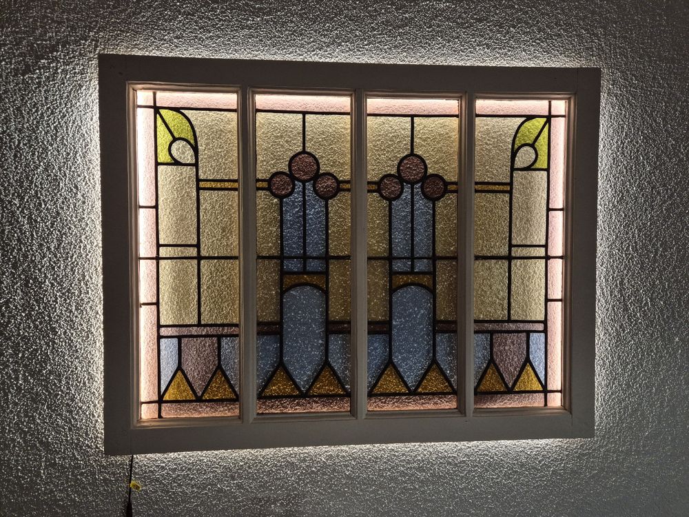 Stained Glass Window with LED Backlight - Handmade Art! (Gebraucht) in ...