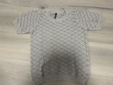 T-Shirt gestrickt mit Lochmuster taupe M neu