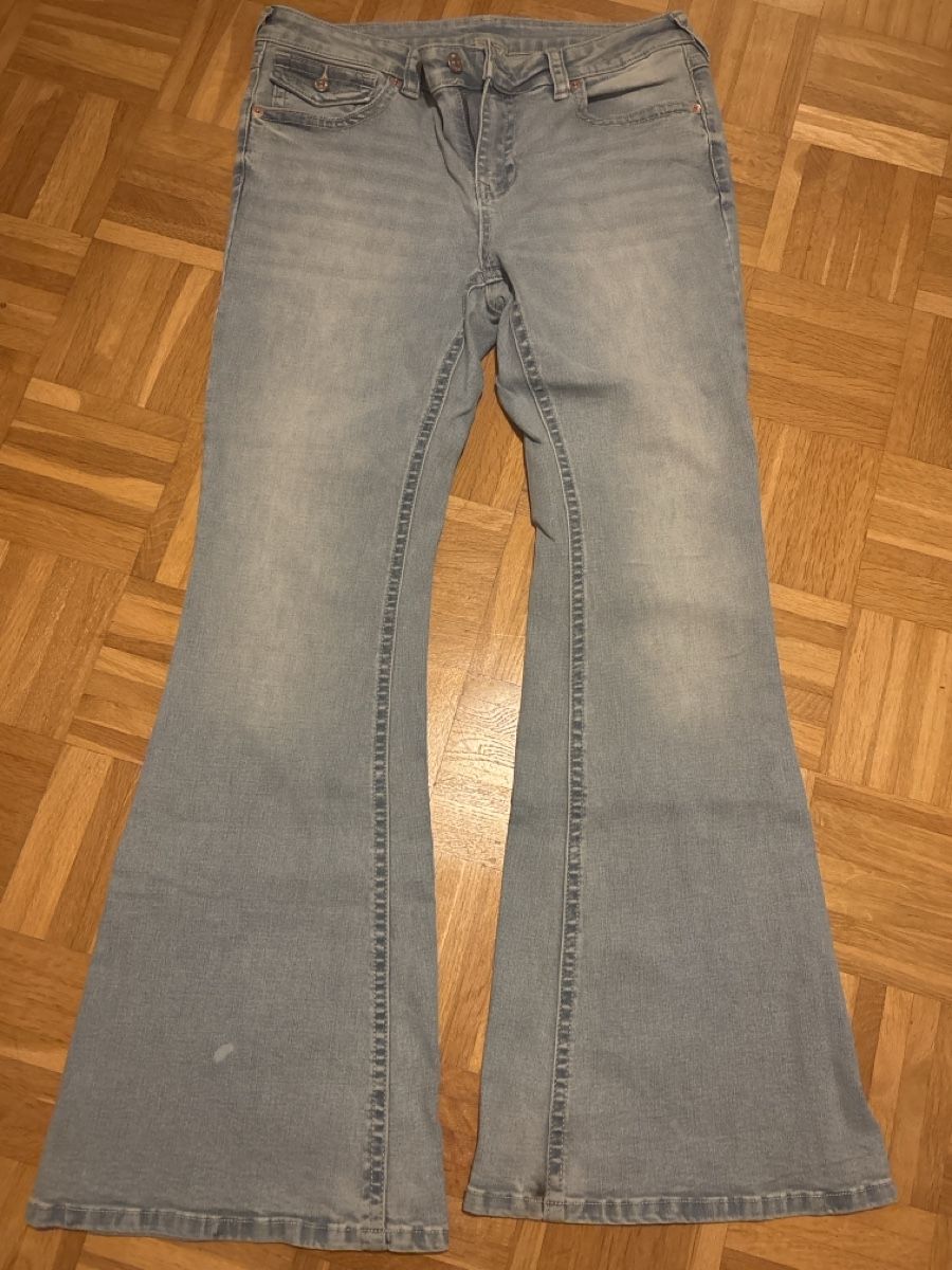 Stradivarius Jeans: Stradivarius D04 Jeans – Neu (gemäss Beschreibung) aus Solothurn von con_sk82 2