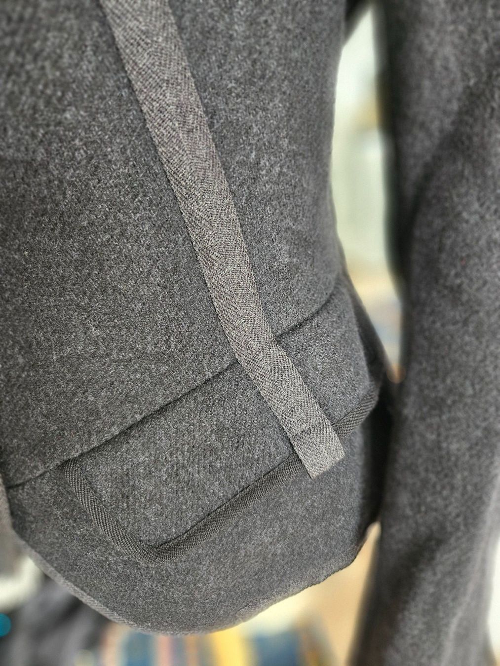 High Giacche: Blazer marque HIGH Use 40 / 42 – Usato da Cheyres venduto da Karine-Schweiz 4