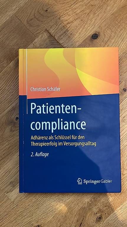 Libri: Patienten Compliance  – Usato da Eschenz venduto da BeHappyandSpreadlove