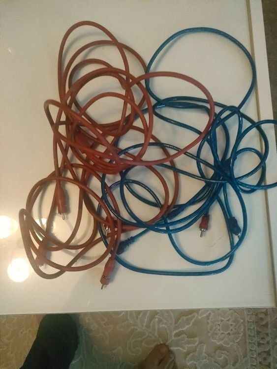 Cavi: 2 verstärker kabel – Usato da Basel venduto da elg_qnd9