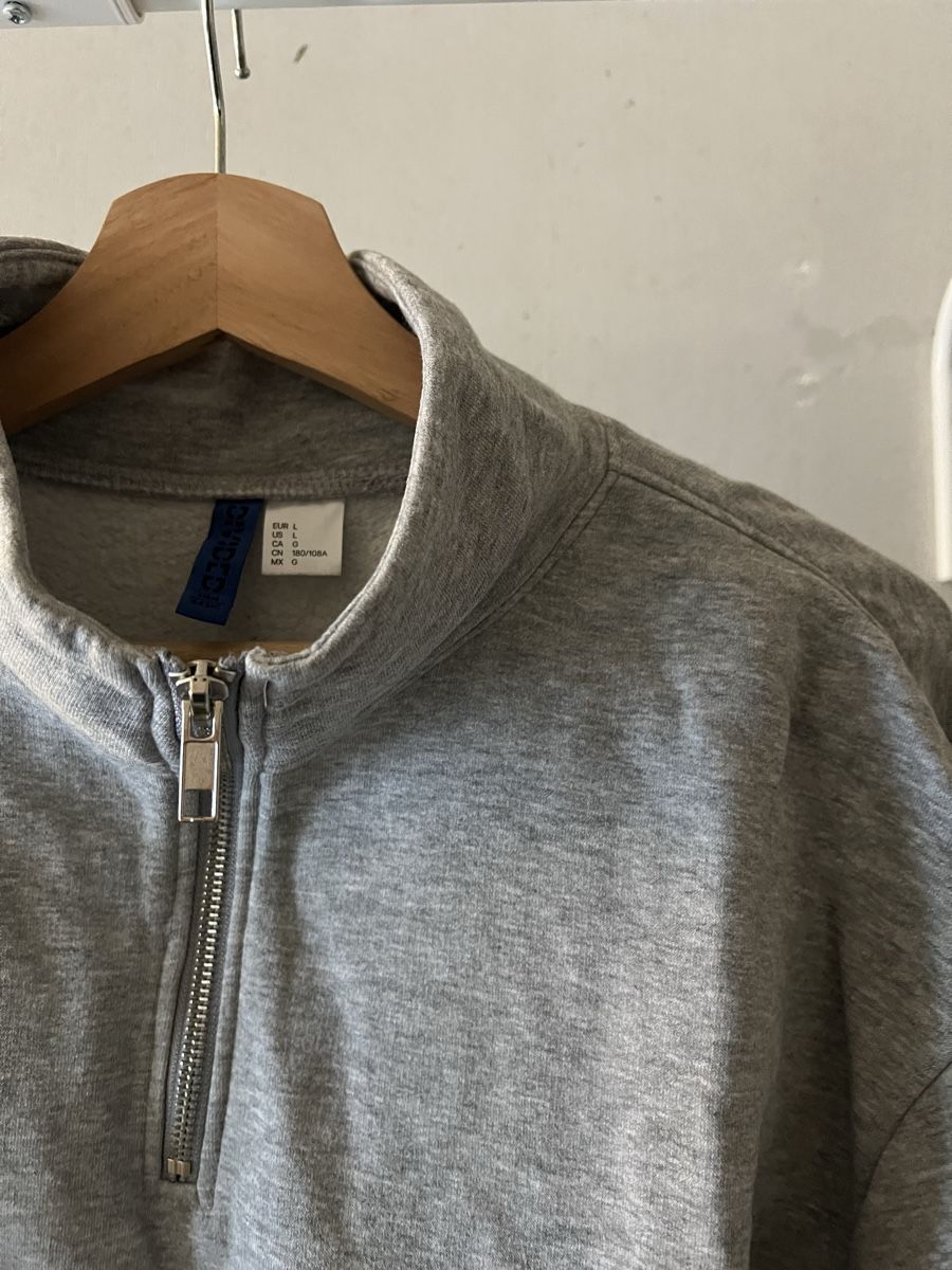 H&M Maglioni & Felpe: Grauer Zipper-Pullover, Grösse L – Usato da Basel venduto da lolixyz 1