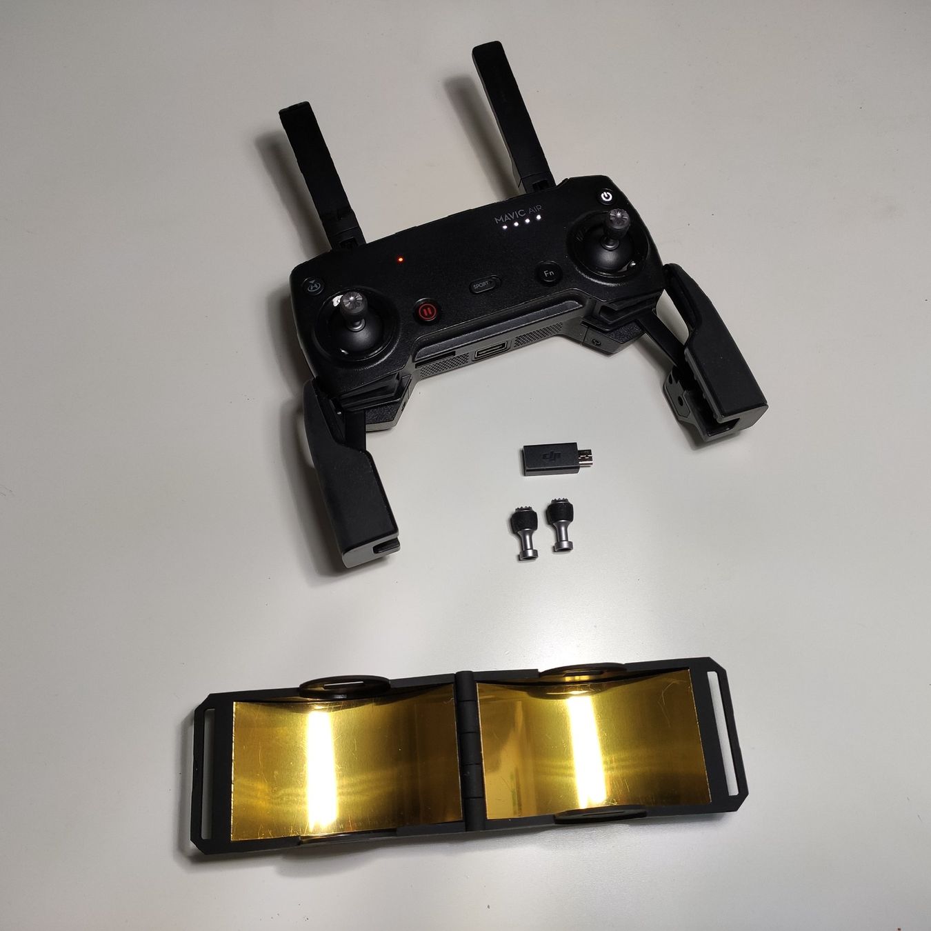 DJI Modellismo RC: DJI MAVIC AIR 1 Controller+Zubehör (Tiptop/Original!) – Usato da Zürich venduto da Biedermann23