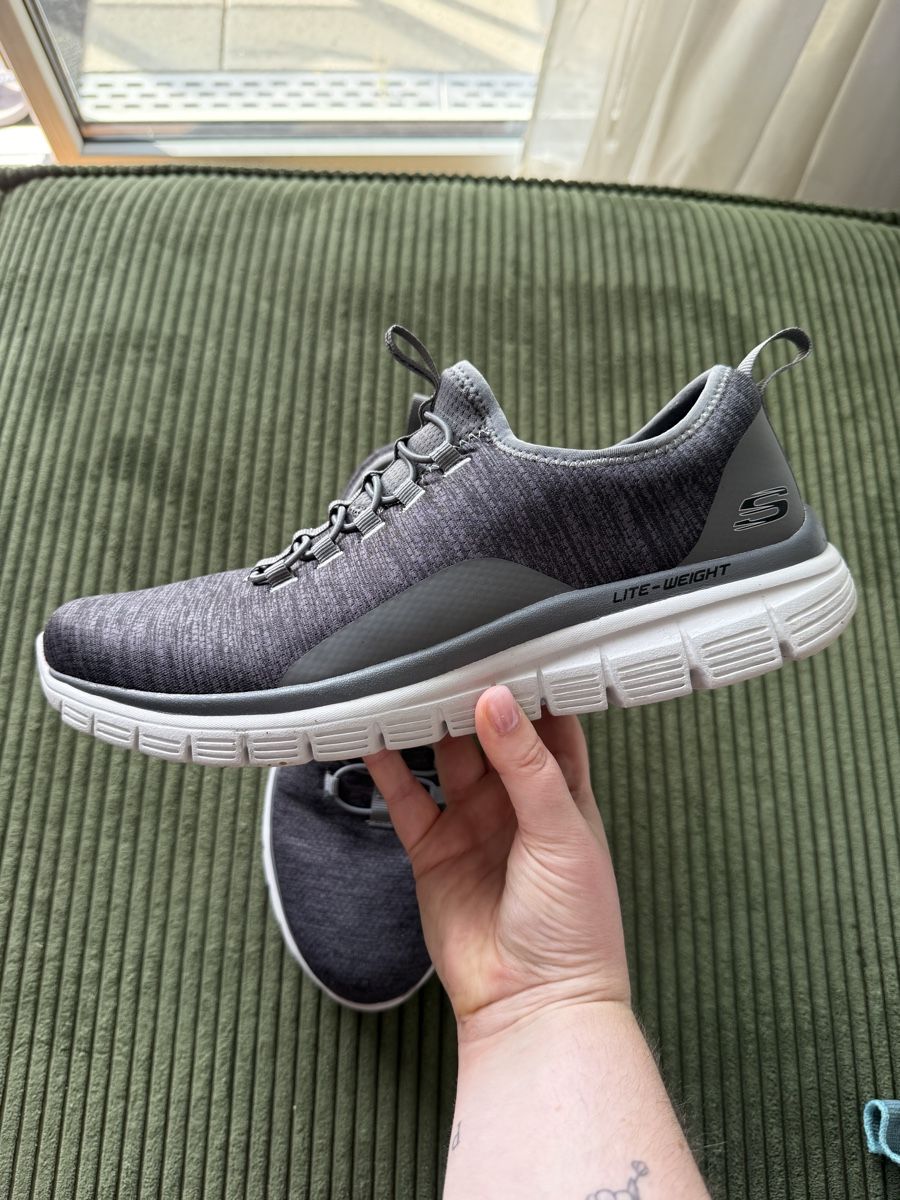 Skechers Scarpe da uomo: skechers (44) – Usato da Freidorf TG venduto da driftingforthrifting 1