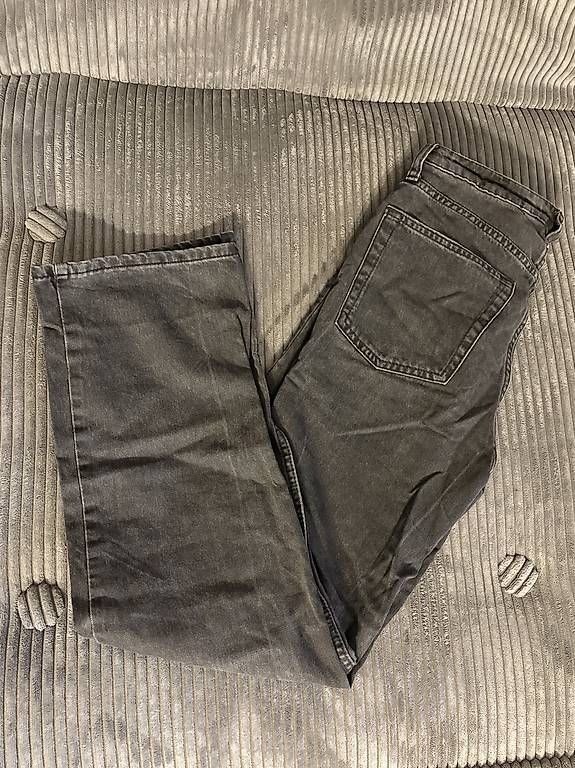 Jeans: Schwarze Jeans – Usato da Lengnau AG venduto da rockzipfel