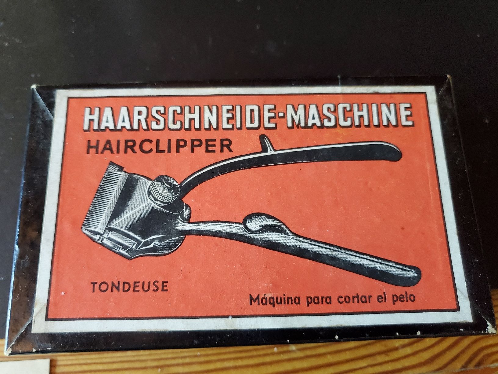 Taglio: Haarschneidemaschine made in Germany – Usato da Hausen AG venduto da Lothar64
