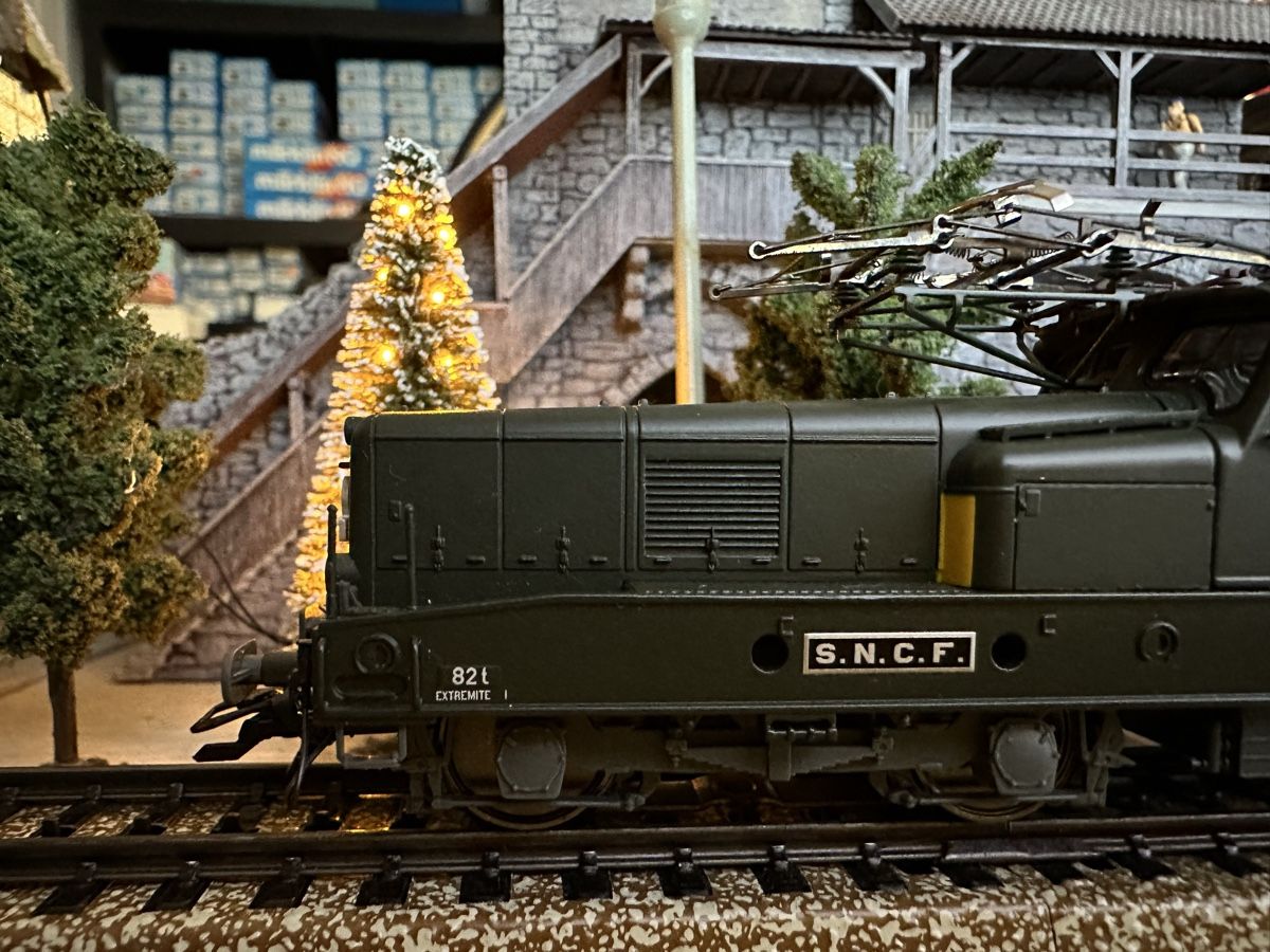 Märklin Modellini di ferrovie: Märklin 37330 SNCF BB 12000 digital – Usato da Lupsingen venduto da New-Haven 1