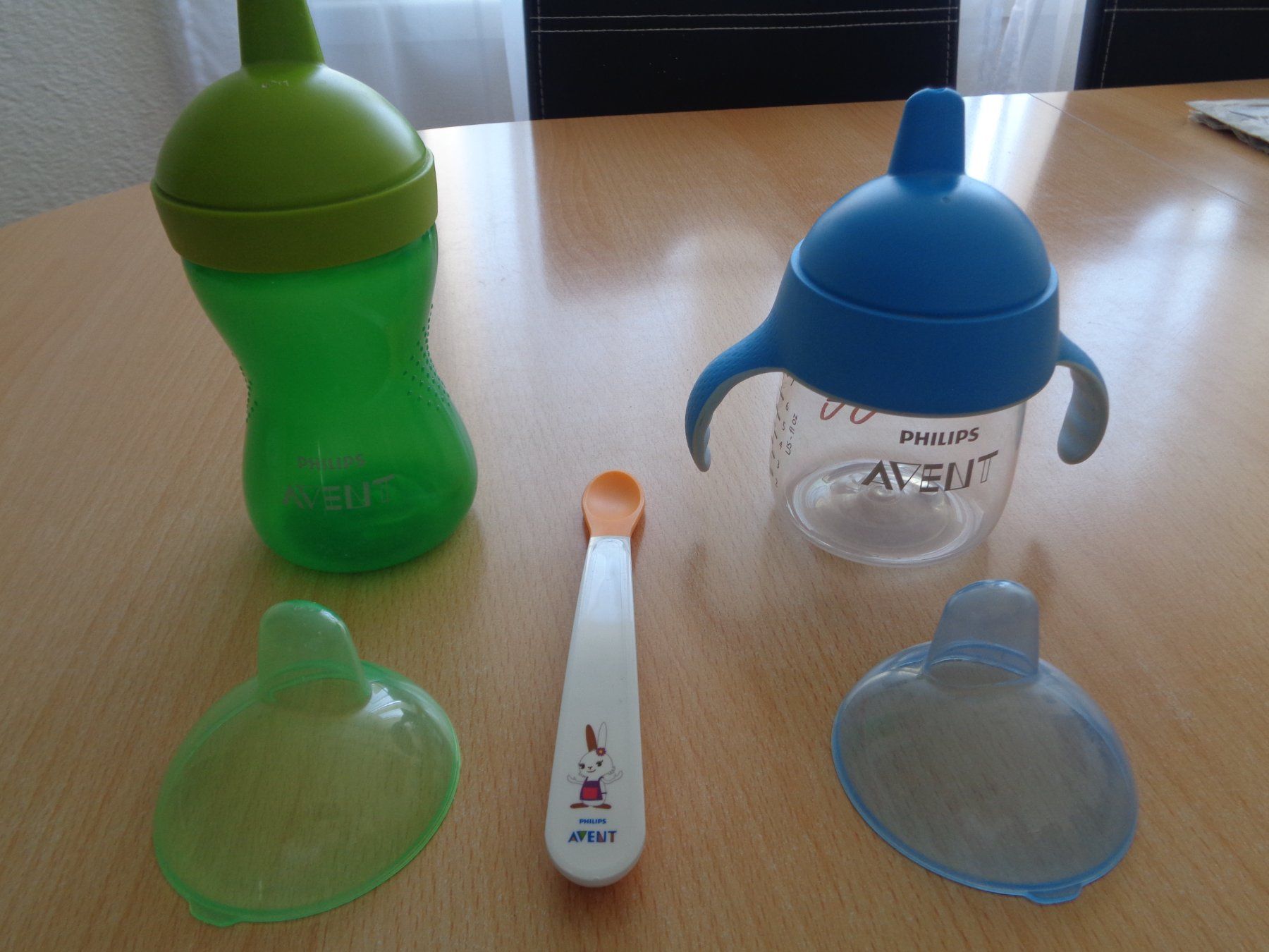 Avent Pasti del neonato: Avent Trinkbecher und Breilöffeli – Nuovo (secondo la descrizione) da Dietikon venduto da chroetli77 2